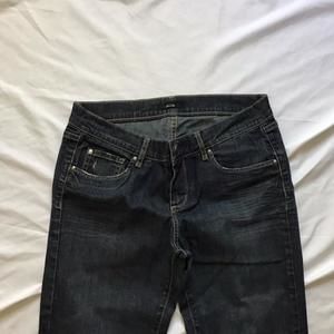🔴𝗕𝗢𝗚𝗢🔴size 28 jacob jeans